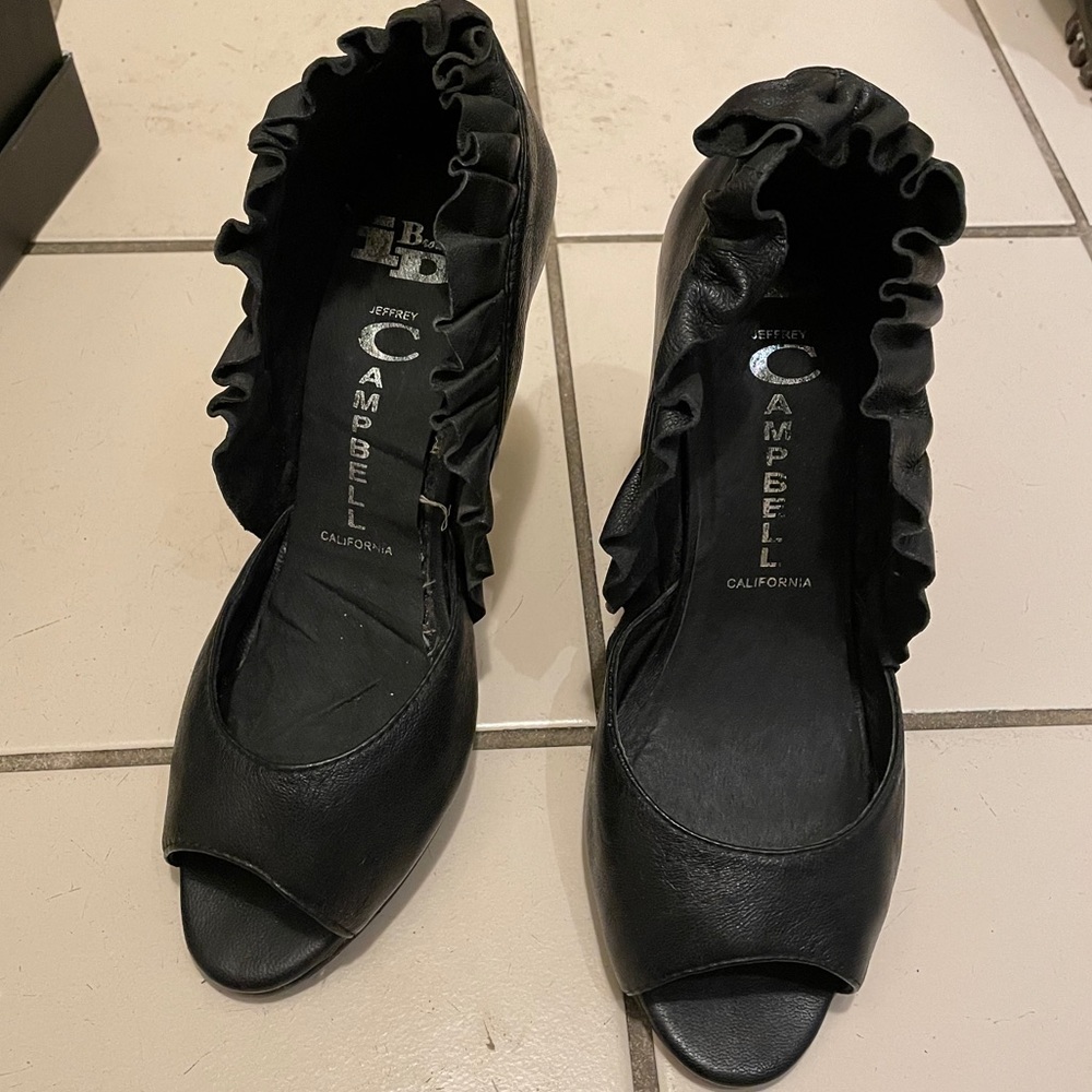 Jeffrey Campbell Michelle open toe pumps size 5.5